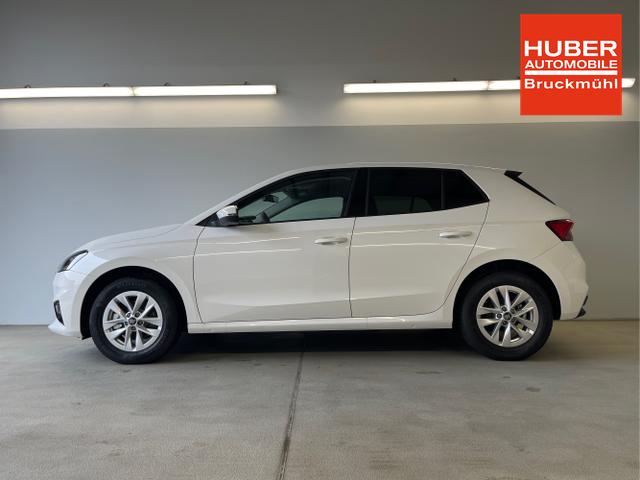 Skoda / Fabia / Weiß / / / 115PS DSG AHK+Kamera