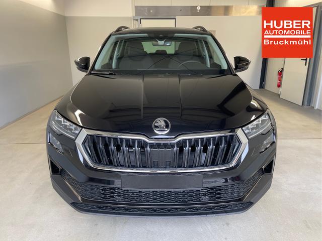 Skoda / Karoq / Schwarz / / / 150PS DSG Navi+ACC+AHK+Kessy+Kamera+Sitzheiz