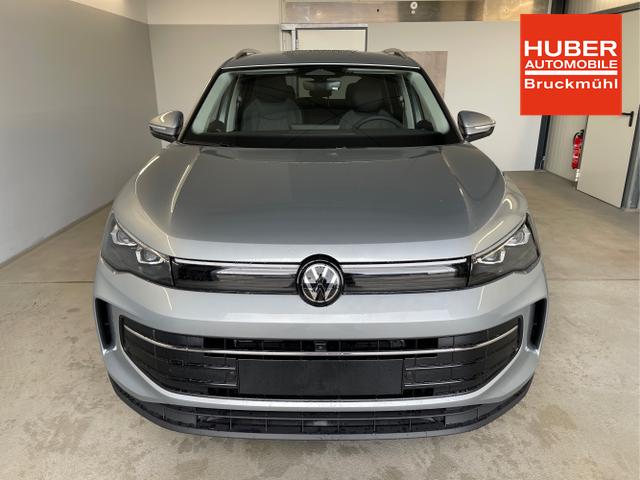 Volkswagen / Tiguan / Silber / / / eHybrid DSG 360°+Navi+Kessy+AHK