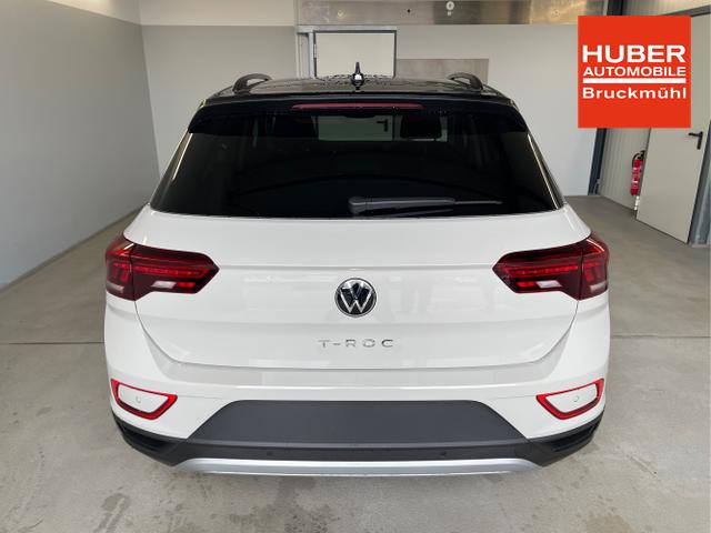 Volkswagen / T-Roc / Grau / / / 150PS DSG AHK+Kessy+Kamera+ACC
