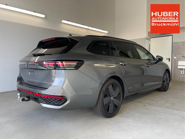 Volkswagen / Passat Variant / Grau / / / 265PS AHK+Pano+Harman Kardon