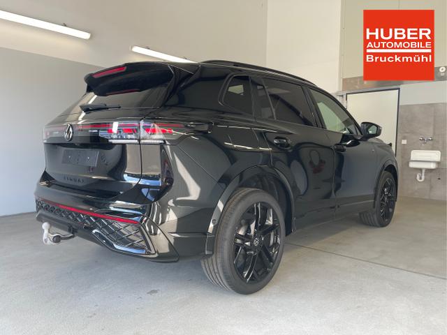 Volkswagen / Tiguan / Schwarz / / / 193PS TDI 4M Black+AHK+Stdhz+360°+Leder+IQ.Light+Drive+HUD+Harman+Pano