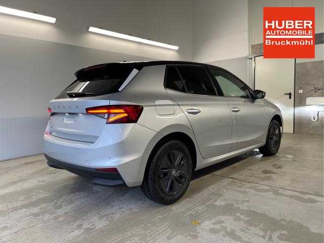 Skoda / Fabia / Blau / / / Selection 115PS DSG Dynamic+Kamera+Kessy+Alu16+Sitzheiz+Climatronic+PDCvo+hi 