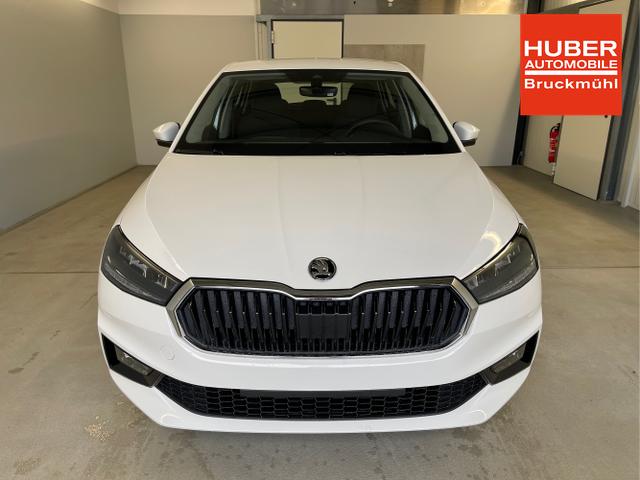 Skoda / Fabia / Weiß / / / 95PS Sitzheizung+4 Jahre Garantie