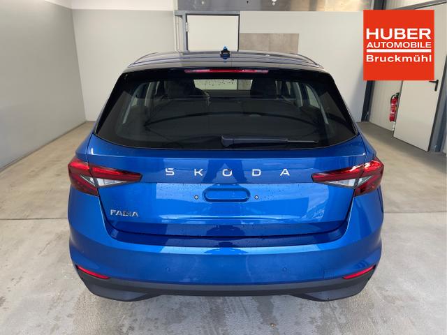 Skoda / Fabia / Blau / / / 95PS Sitzheizung+4 Jahre Garantie