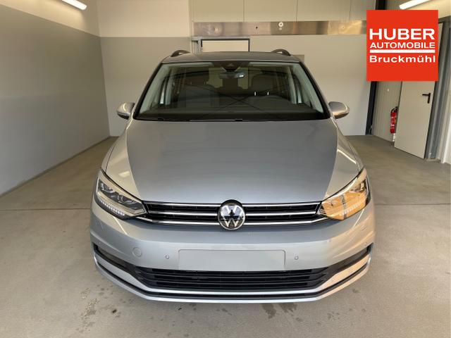 Volkswagen / Touran / Silber / / / 1.5 TSI DSG 7Sitz+AHK+IQ.Light+Kamera+Navi+eHeck+Keyless+Sitzheiz
