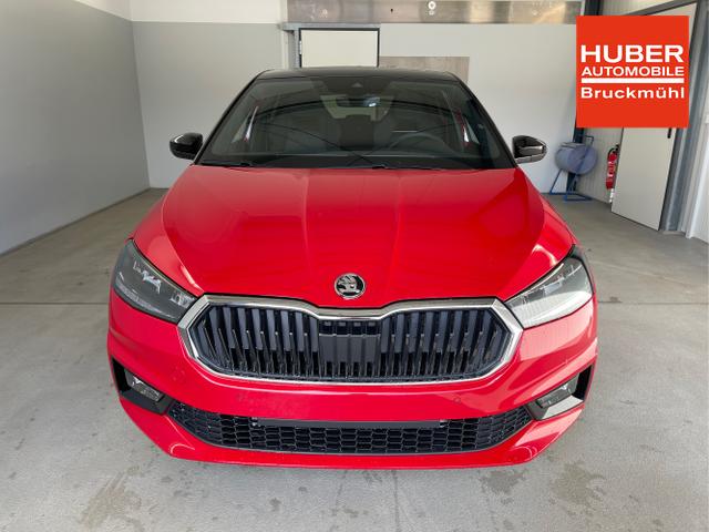 Skoda / Fabia / Rot / / / Selection 115PS DSG AHK+Dynamic+Kamera+Kessy+Alu16+Sitzheiz+Climatron+PDCvohi 