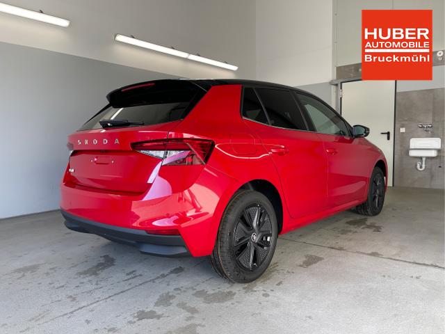 Skoda / Fabia / Rot / / / Selection 115PS DSG AHK+Dynamic+Kamera+Kessy+Alu16+Sitzheiz+Climatron+PDCvohi 