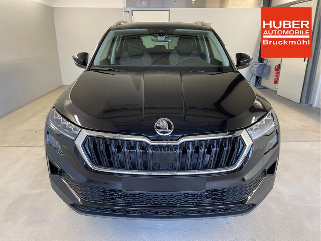 Skoda / Karoq / Schwarz / / / 150PS TDI DSG 4x4 AHK+Navi+ACC+Kamera+Sitzheiz+eHeck+GV5