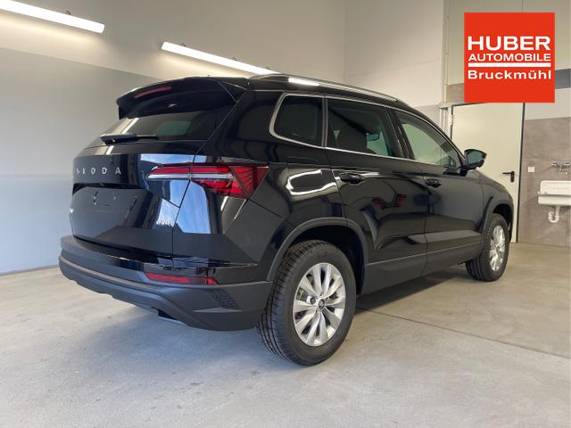 Skoda / Karoq / Schwarz / / / 150PS TDI DSG 4x4 AHK+Navi+ACC+Kamera+Sitzheiz+eHeck+GV5
