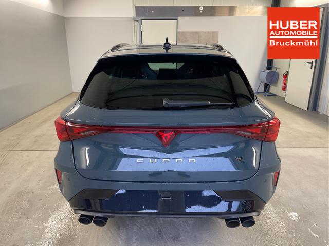 Cupra / Leon Sportstourer / Blau / / / 333PS DSG 4Drive Matrix+Navi+Winter+AHK+Intelligent Drive
