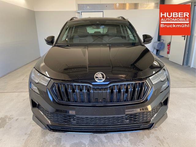 Skoda / Karoq / Schwarz / / / TSI 4x4 360&deg;+19 Zoll+Navi+AHK
