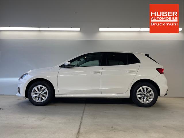 Skoda / Fabia / Wei&szlig; / / / 115PS AHK+Kessy+Kamera