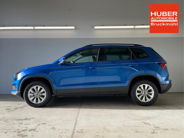 Skoda / Karoq / Blau / / / 150PS DSG AHK+Kamera+ACC+Kessy+Kamera+ParkPilot vo+hi+App
