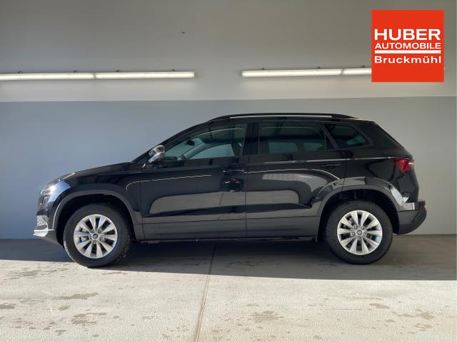 Skoda / Karoq / Schwarz / / / 150PS DSG AHK+Kamera+ACC+Kessy+Kamera+ParkPilot vo+hi+App