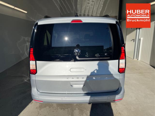 Volkswagen / Caddy / Silber / / / 115PS DSG AHK+7 Sitze+Assistenzpaket