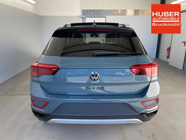 Volkswagen / T-Roc / Blau / / / TDI DSG Pano+Black Style+AHK+Navi+ergoActive+IQ.Drive+Kamera+Keyless