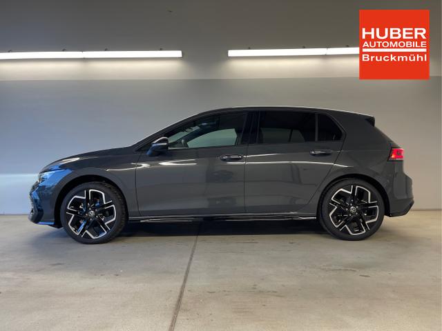 Volkswagen / Golf / Grau / / / 150PS DSG+Black Style