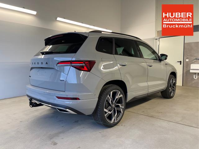 Skoda / Karoq / Grau / / / TSI 4x4 360&deg;+19 Zoll+Navi+AHK+360&deg;+ACC+Frontscheibe beheizbar+Travel Assist