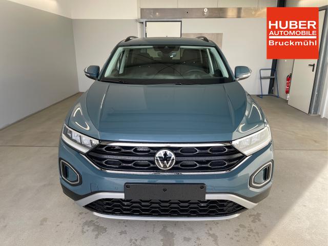 Volkswagen / T-Roc / Blau / / / 150PS AHK+Keyless+Kamera+ACC+Sitzheiz+Climatronic+Alu17