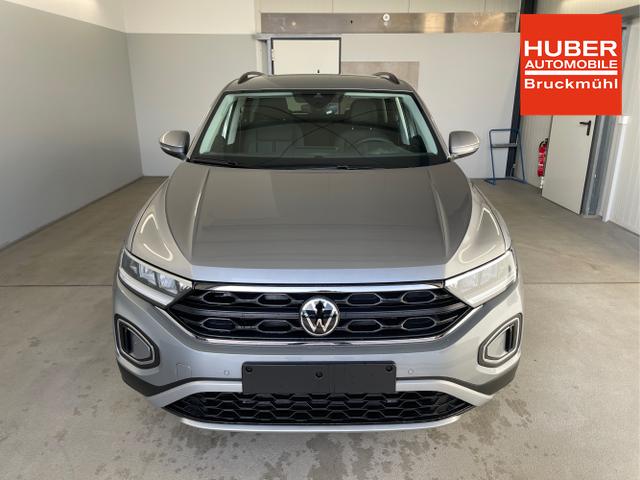 Volkswagen / T-Roc / Silber / / / 150PS AHK+Keyless+Kamera+ACC+Sitzheiz+Climatronic+Alu17