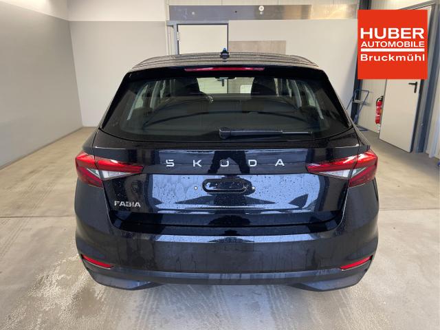 Skoda / Fabia / Schwarz / / / 95PS AHK+Sitzheizung+Lenkradheizung
