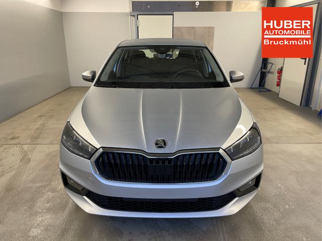 Skoda / Fabia / Silber / / / 95PS AHK+Sitzheizung+Lenkradheizung