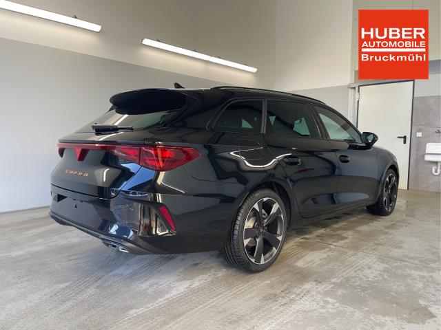 Cupra / Leon Sportstourer / Schwarz / / / 150PS TDI DSG AHK+Kamera+el. Heckklappe