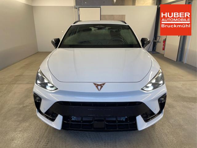 Cupra / Leon Sportstourer / Wei&szlig; / / / 150PS TDI DSG AHK+Kamera+el. Heckklappe