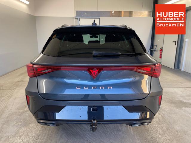 Cupra / Leon Sportstourer / Grau / / / 150PS TDI DSG AHK+Matrix+Navi+Kessy+Alarm+Kamera+Winterpaket