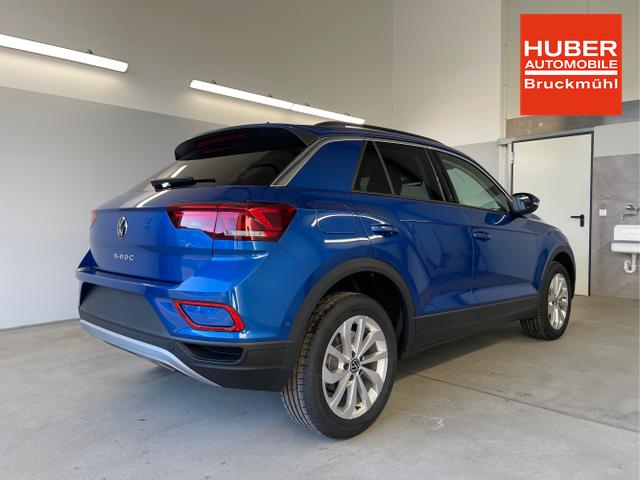 Volkswagen / T-Roc / Blau / / / 150PS AHK+Keyless+Kamera+ACC+Sitzheiz+Climatronic+Alu17