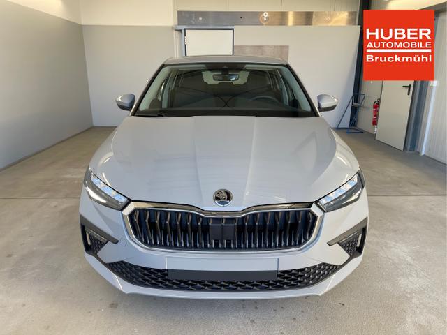 Skoda / Scala / Grau / / / 115PS GV5+AHK+Alu16+Sitzheiz+FrontAssist+Touchscreen+Lichtsensor 