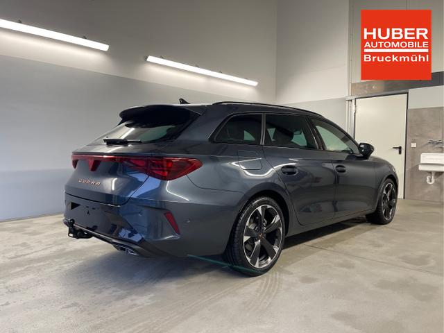 Cupra / Leon Sportstourer / Grau / / / 150PS TDI DSG AHK+Matrix+Navi+Kessy+Kamera+SideAssist+Sitzheiz+Alu18