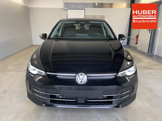 Volkswagen / Golf / Schwarz / / / 1.5 eHybrid 150kW/204PS DSG IQ.Light+Navi+Travel Assist+HUD+Winterpaket