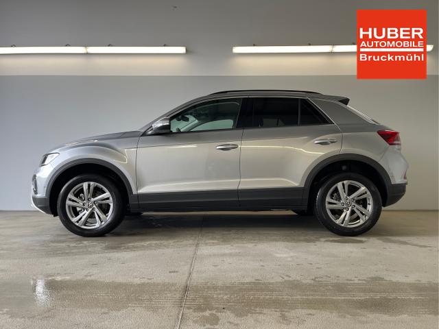 Volkswagen / T-Roc / Silber / / / 150PS DSG AHK+Kessy+Kamera+ACC+Sitzheiz+Navi+IQ.Drive