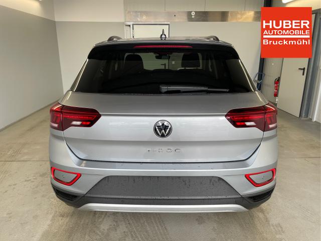 Volkswagen / T-Roc / Silber / / / 150PS DSG AHK+Kessy+Kamera+ACC+Sitzheiz+Navi+IQ.Drive