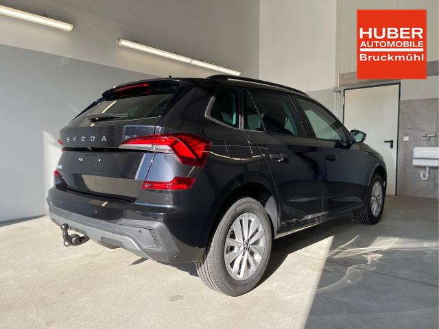 Skoda / KAMIQ / Schwarz / / / 115PS DSG Matrix+AHK+Kamera+PDC vor+hi+Kessy+Sitzheizung+GVL