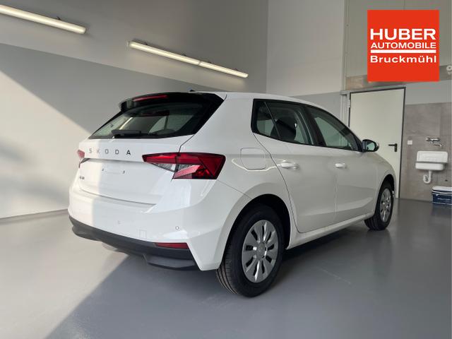 Skoda / Fabia / Wei&szlig; / / / 95PS GV4+AHK+Sitzheiz+Lenkradheiz+Climatronic+Tempomat+PDC