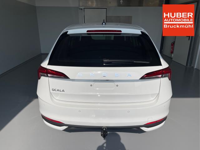 Skoda / Scala / Wei&szlig; / / / 115PS DSG GV5+AHK+Kamera+Kessy+PDC+Sitzheiz+Alu16+Climatronic