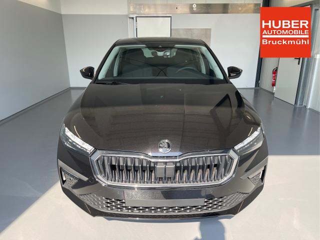 Skoda / Scala / Schwarz / / / 115PS DSG GV5+AHK+Kamera+Kessy+PDC+Sitzheiz+Alu16+Climatronic