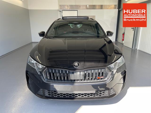 Skoda / Octavia Combi / Schwarz / / / 265PS DSG HUD+Pano+360&deg;+DCC+AHK+CANTON+Matrix+Alu19+eHeck+GV4