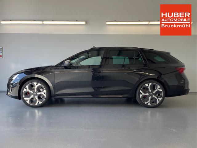 Skoda / Octavia Combi / Schwarz / / / 265PS DSG HUD+Pano+360&deg;+DCC+AHK+CANTON+Matrix+Alu19+eHeck+GV4