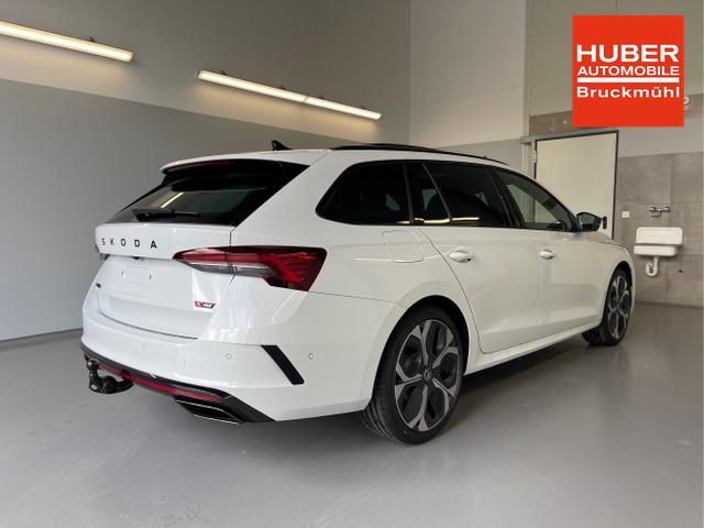 Skoda / Octavia Combi / Wei&szlig; / / / 265PS DSG HUD+Pano+360&deg;+DCC+AHK+CANTON+Matrix+Alu19+eHeck+GV4