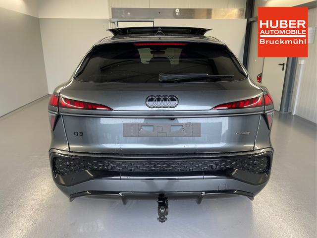 Audi / Q3 Sportback / Grau / / / TFSI 265 PS quattro S line Pano+TechPro+Matrix+AHK+HUD+Alu20+KlimaPlus+DCC+SONOS