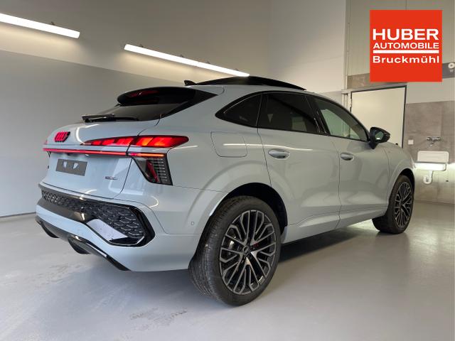 Audi / Q3 Sportback / Grau / / / TFSI 265 PS quattro S line Pano+TechPro+Matrix+AHK+HUD+Alu20+KlimaPlus+DCC+SONOS