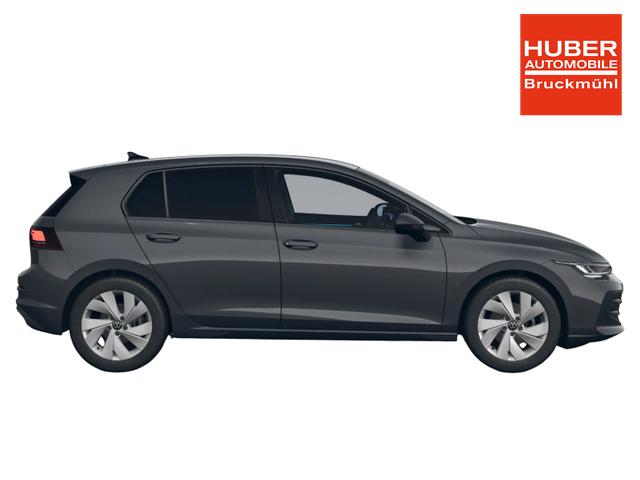 Volkswagen Golf LIFE 150PS AHK+Kessy+ALU17+Kamera+SHZ+Parklenk+Alarm 