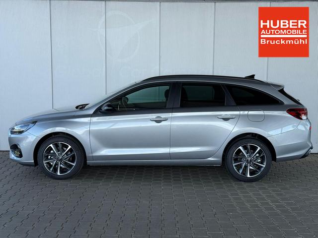 Hyundai i30 Kombi - PD GO Plus 1.5 DPI / Sitz + Lenkradheizung LED-Scheinw. Navi Tempomat 
