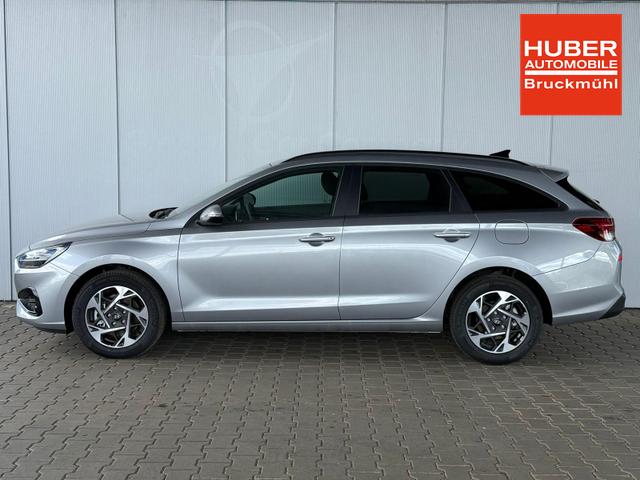 Hyundai i30 Kombi Comfort+ 1.5 GDI / Navi PDC V.&H. + Kamera LED Carplay Sitz Lenkradheizung 