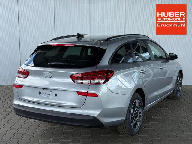 Hyundai i30 Kombi Comfort+ 1.5 GDI / Navi PDC V.&H. + Kamera LED Carplay Sitz Lenkradheizung 