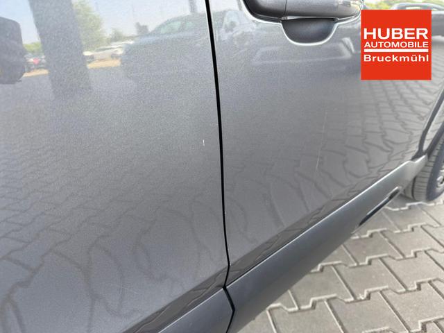 Citroën C4 Plus 1.2 ESS EAT8 / Navi PDC m.Kamera LED Tempomat Alu 18" 